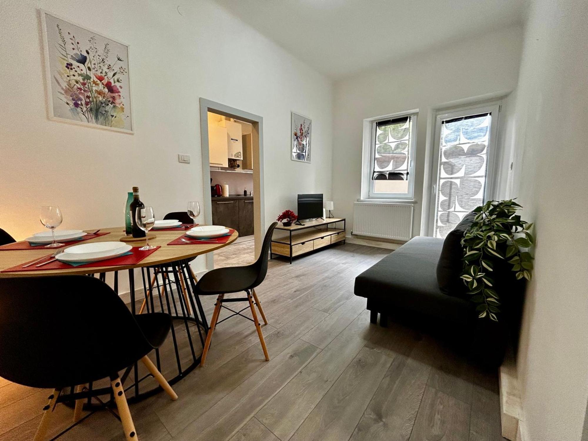 Luxury Allo Apartment In Center Of Udine Dış mekan fotoğraf